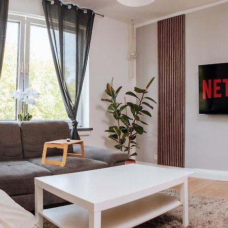 Sunny & Cozy - Netflix - Wifi - City - 4 Person 埃森 外观 照片